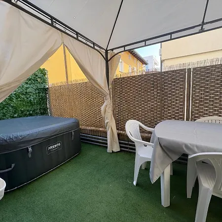 Apartment Marila Deluxe, Patio Con Idromassaggio Lido di Jesolo